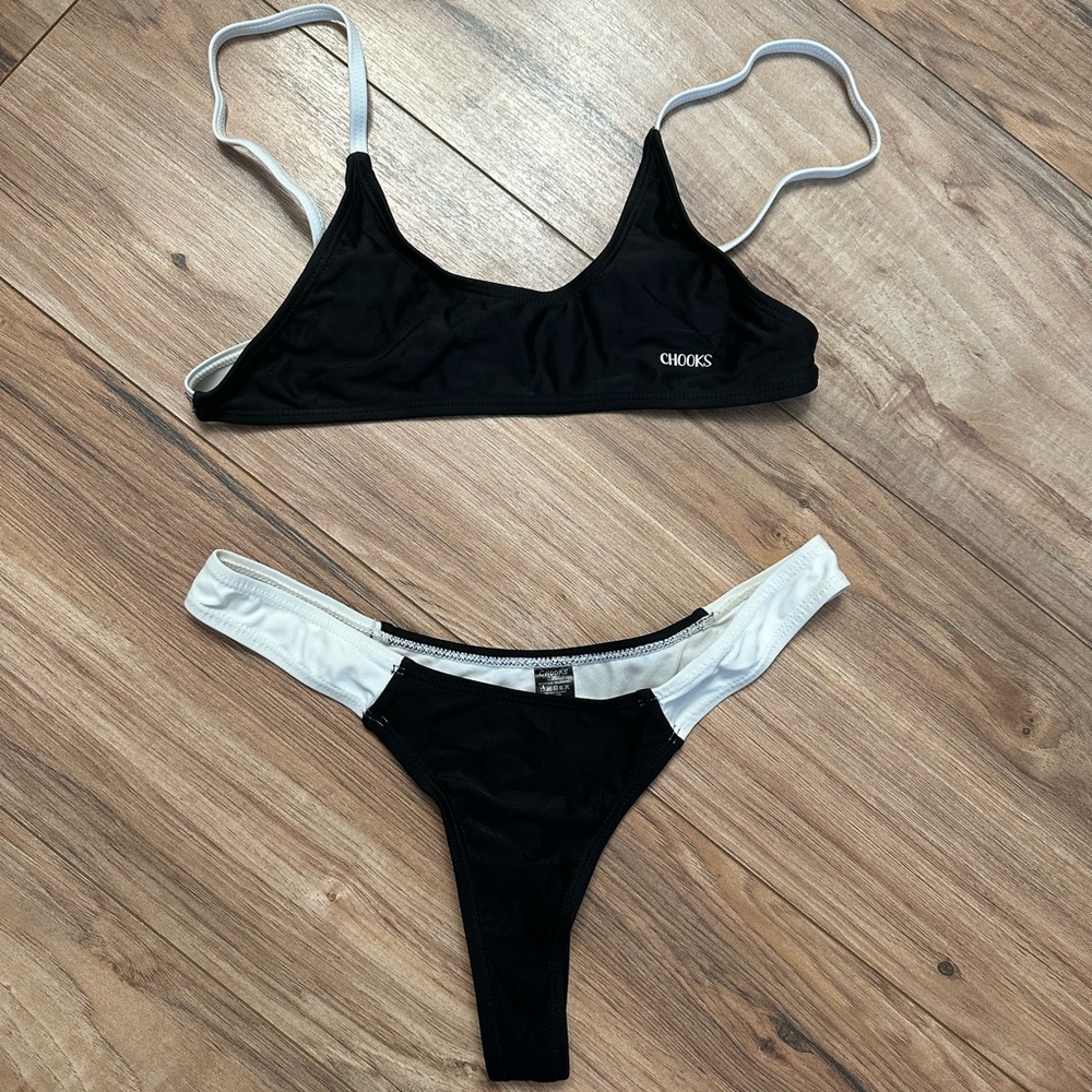 Chooks swim set